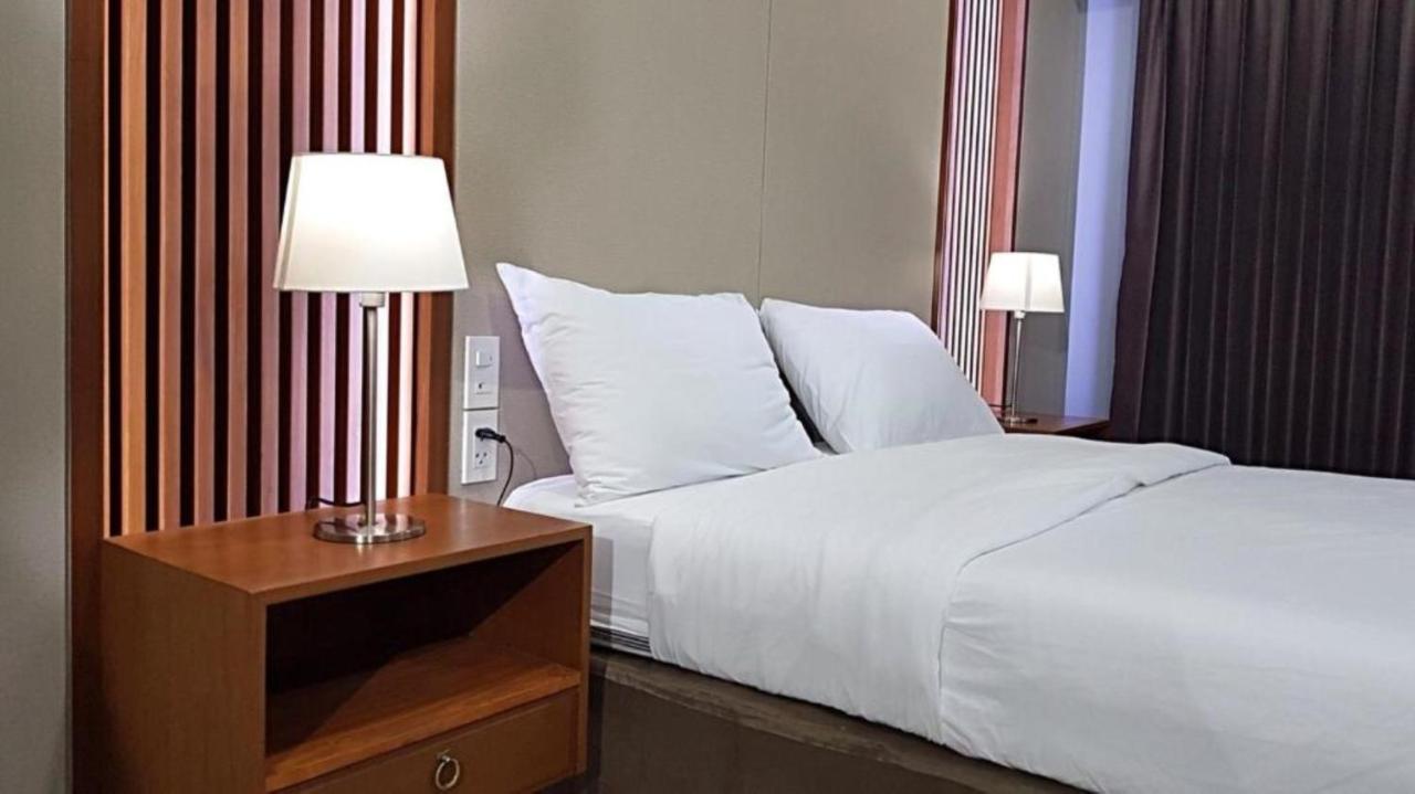 Room58 Bangkok Eksteriør bilde