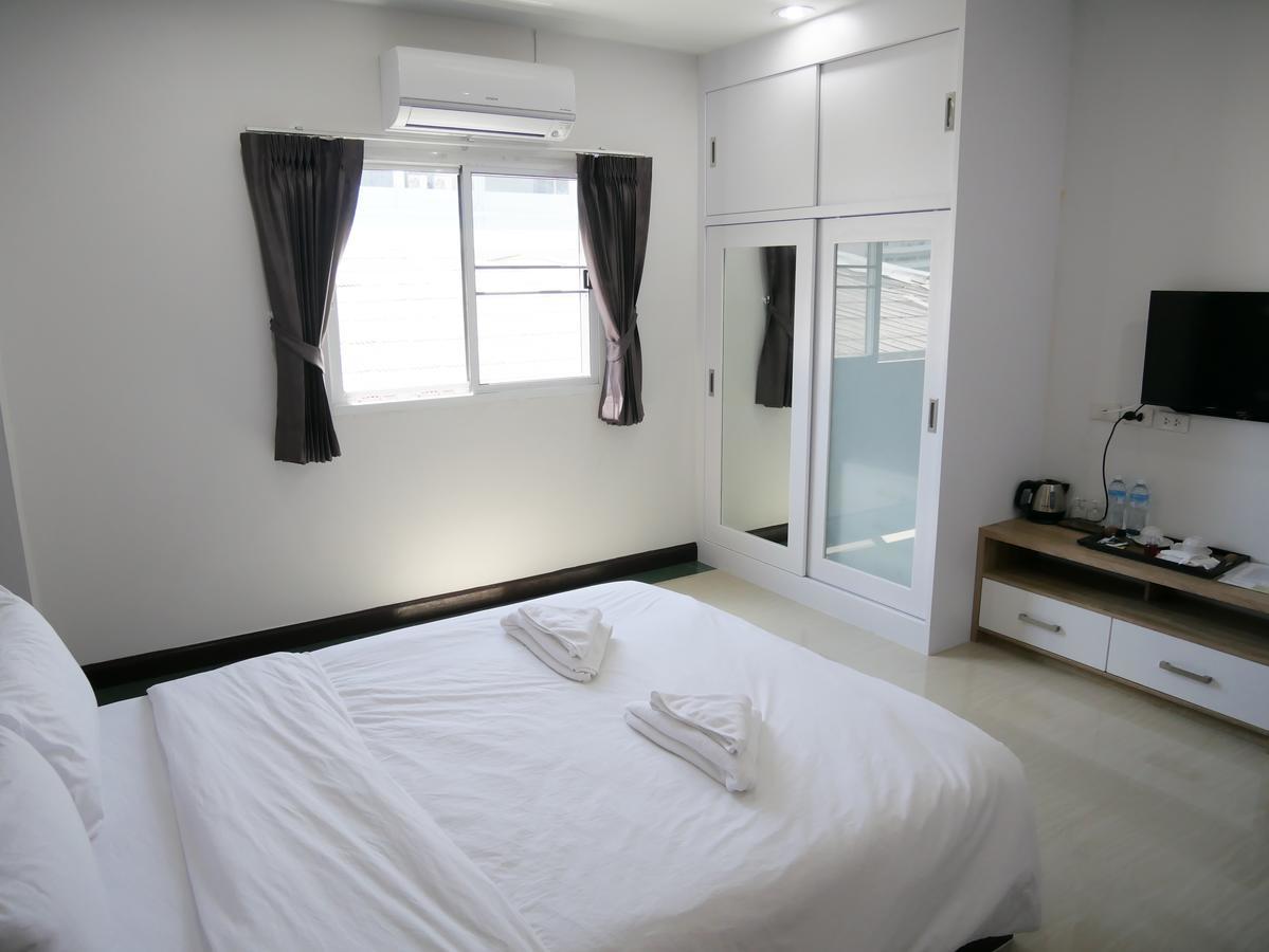 Room58 Bangkok Eksteriør bilde